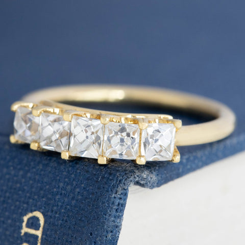 1.04ctw French Cut Diamond 5-Stone Band