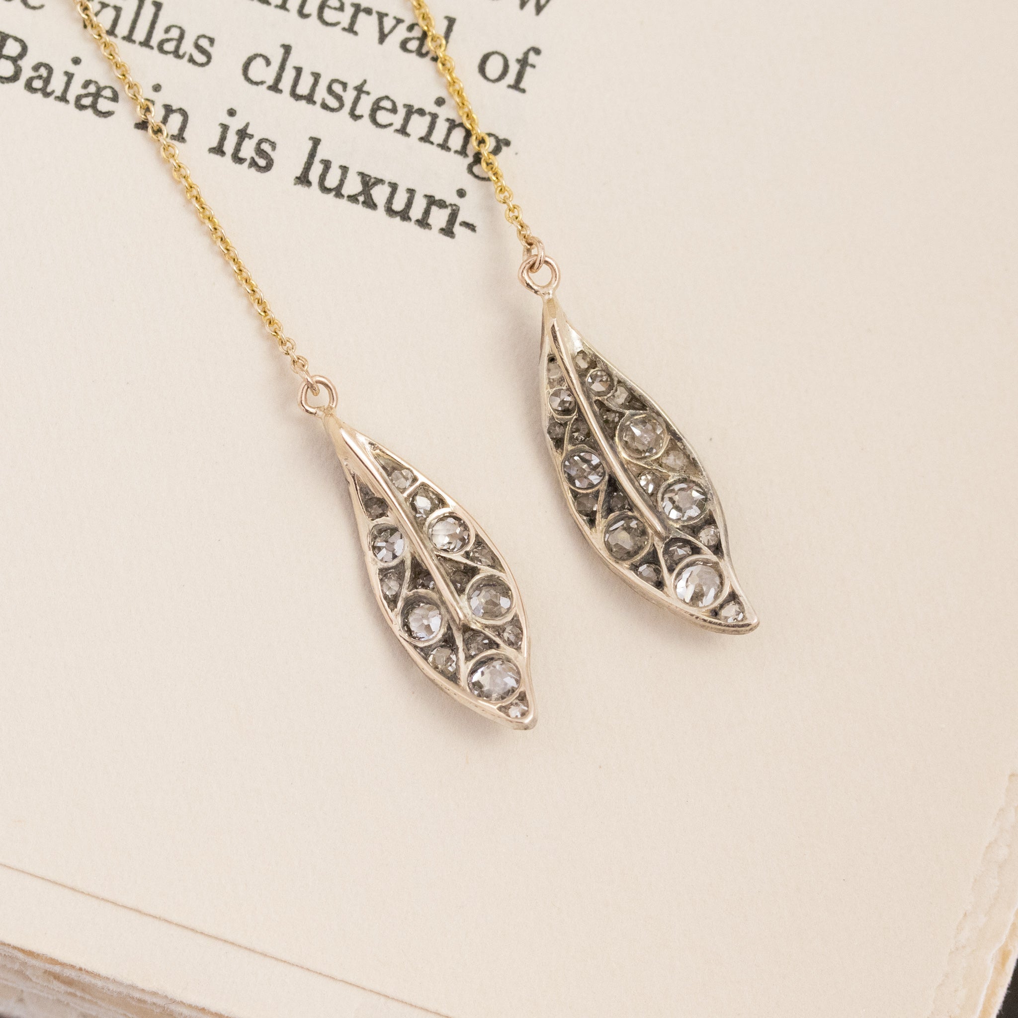 1.15CTW LEAF COMPONENT DIAMOND DANGLE EARRINGS