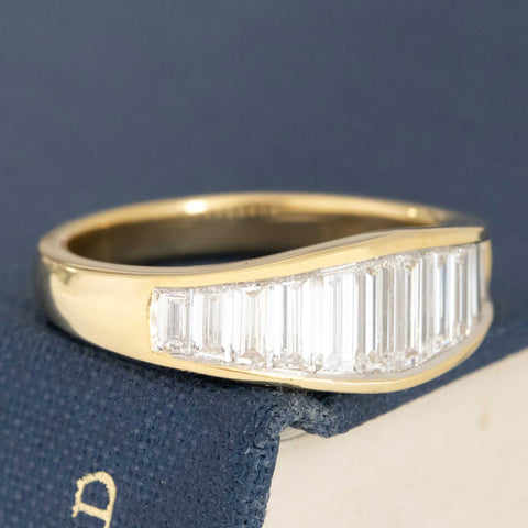 1.25ctw Graduated Baguette Cut Diamond Band