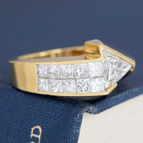 1.43ctw Vintage Arrow Motif Diamond Ring