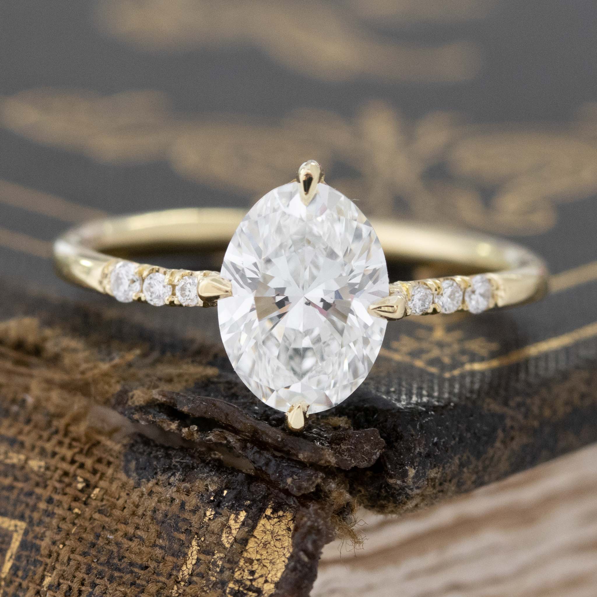 Oval Cut Diamond Solitaire, GIA E VS2