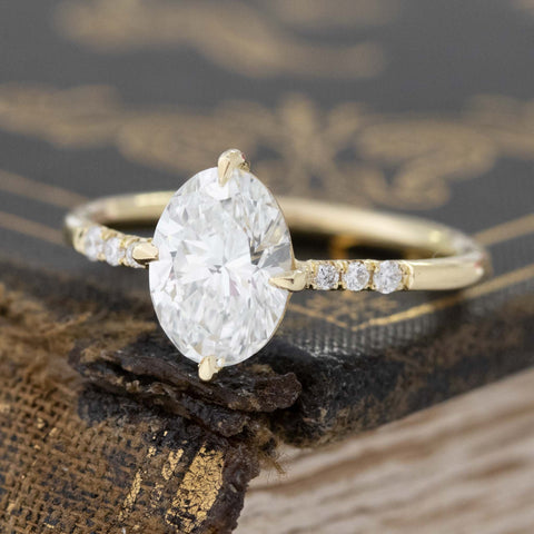1.51ct GIA E VS2 oval cut diamond solitaire with diamond shoulders, 18K yellow gold – alternate view 3