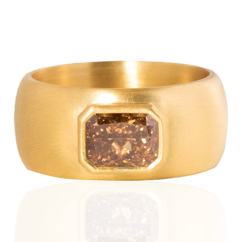 1.53ct Radiant Cut Diamond Cigar Ring