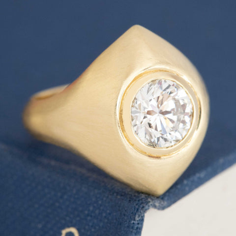 1.60ct Round Brilliant Cut Diamond Navette Solitaire, GIA K SI1