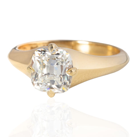 Close-up of 1.62ct GIA J VS1 cushion cut diamond engagement ring