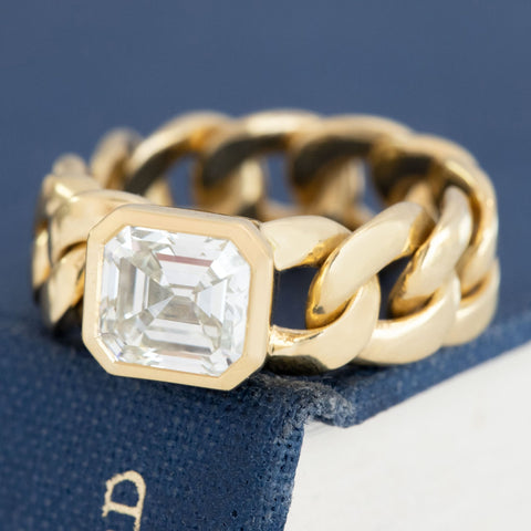 2.31ct Asscher Cut Diamond Bezel Chain Ring, GIA