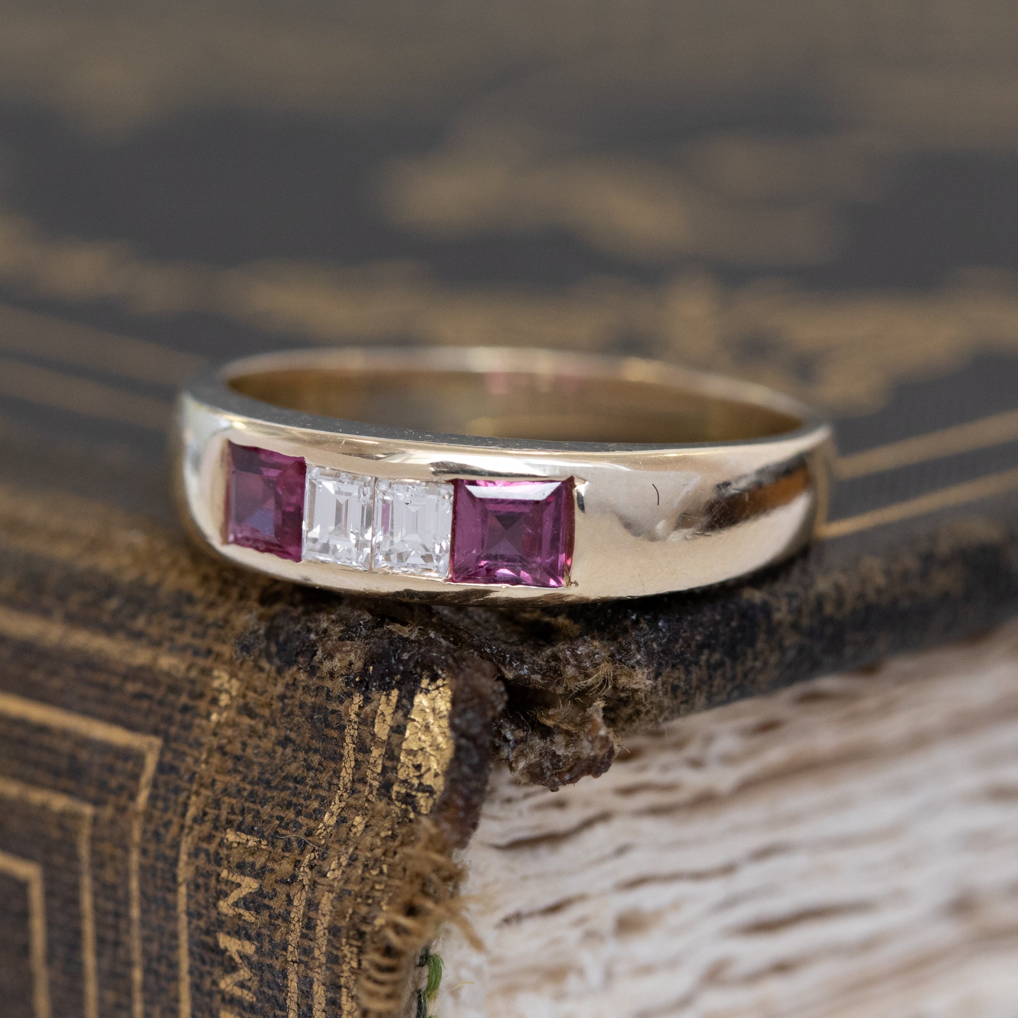 .81CTW RUBY & DIAMOND BAND, 14KT YELLOW GOLD
