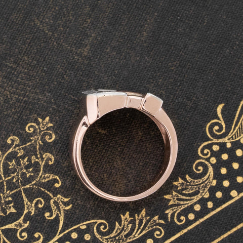 0.97ctw Retro diamond and calibre ruby buckle ring in 14kt rose and white gold – alternate view 6