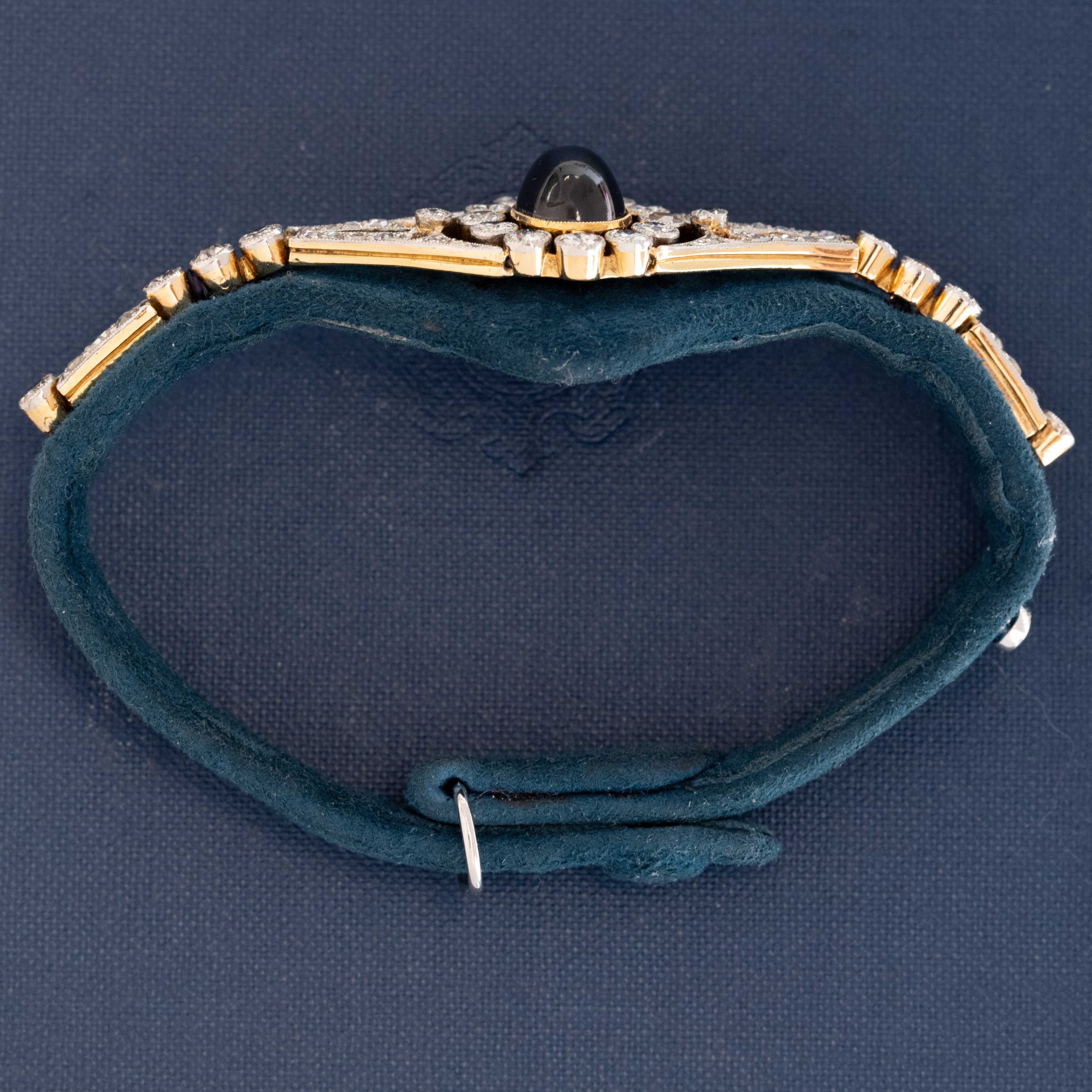 Old-cut diamond sapphire bracelet on velvet band