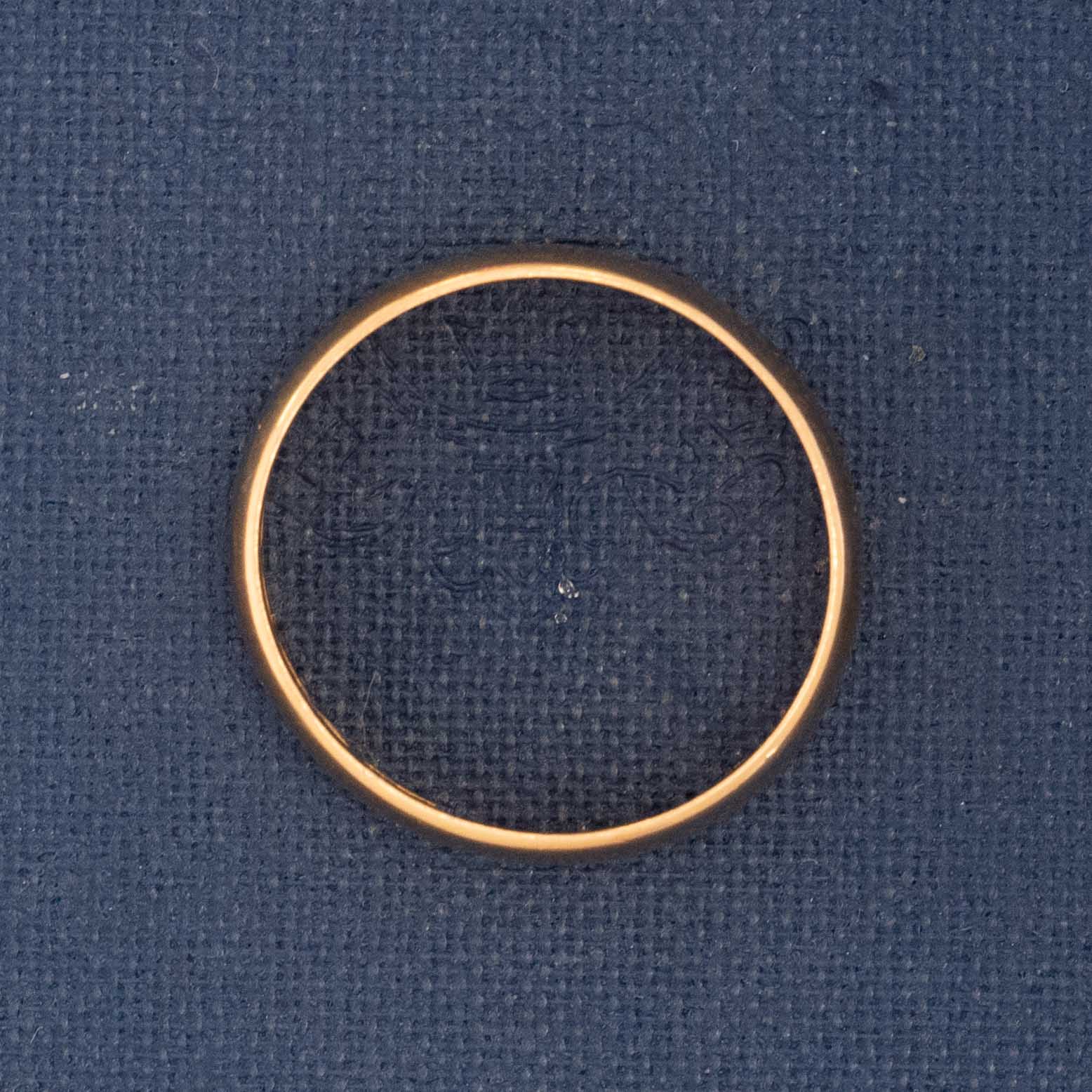 side view of Simple and timeless 22kt gold antique wedding band for collectors.