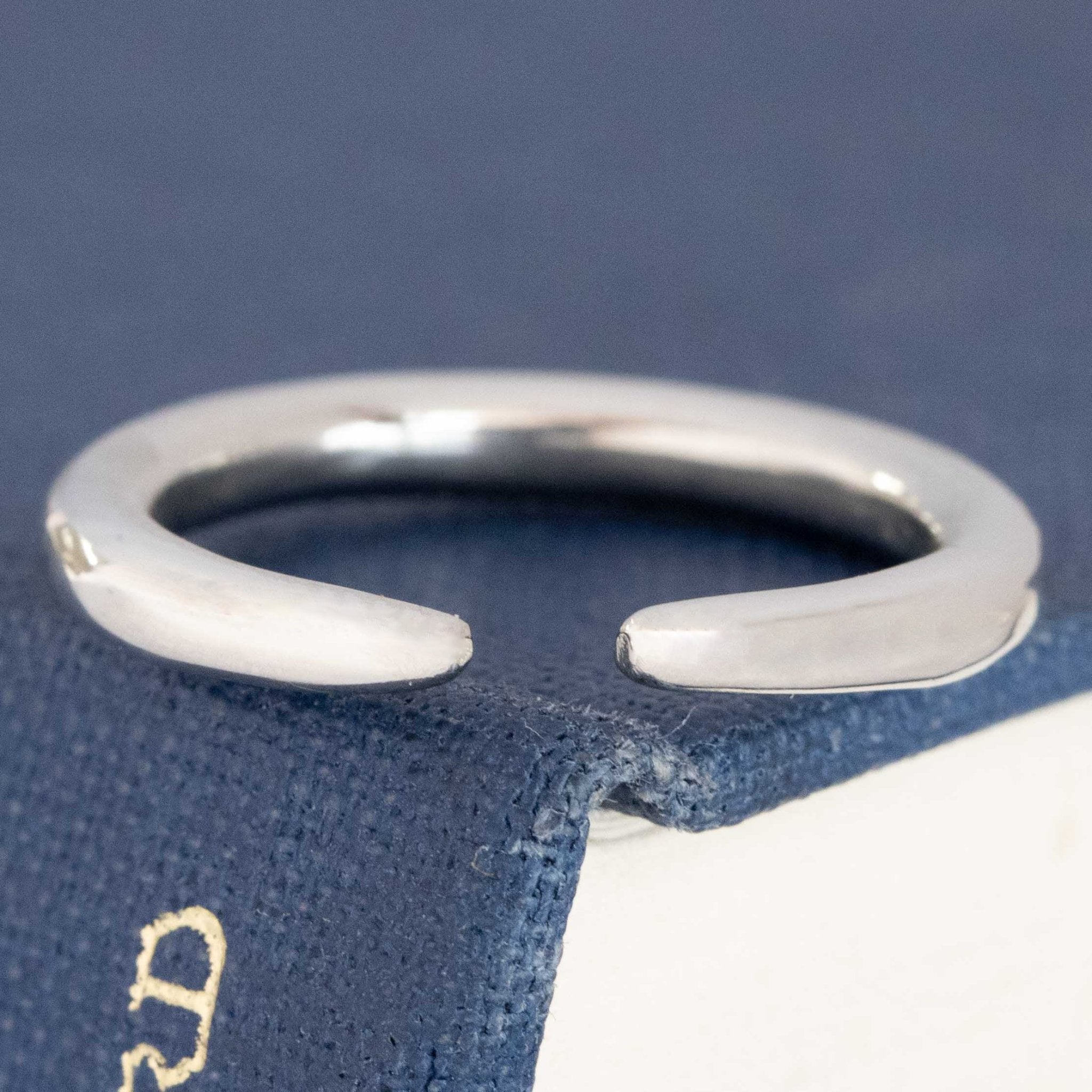 "Arc" Wedding Band in Platinum. Antique-inspired one-of-a-kind wedding band.