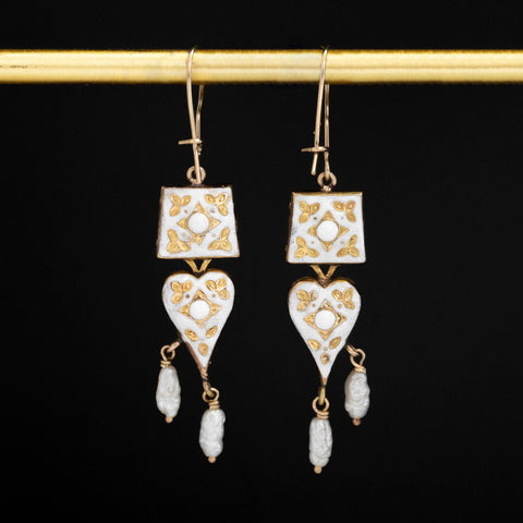 Vintage red enamel and rice pearl reversible drop earrings in 14kt yellow gold – alternate view 3