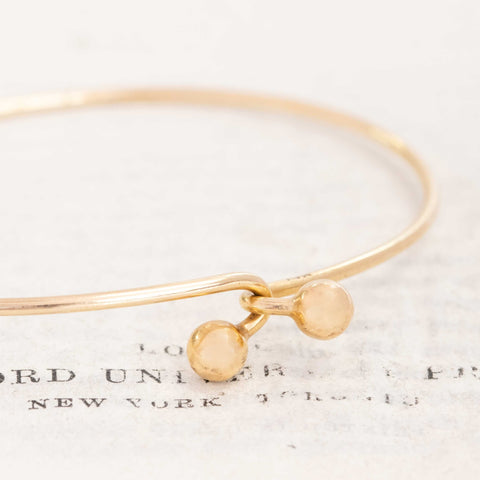 Vintage bypass bangle in 14kt yellow gold – alternate view 5