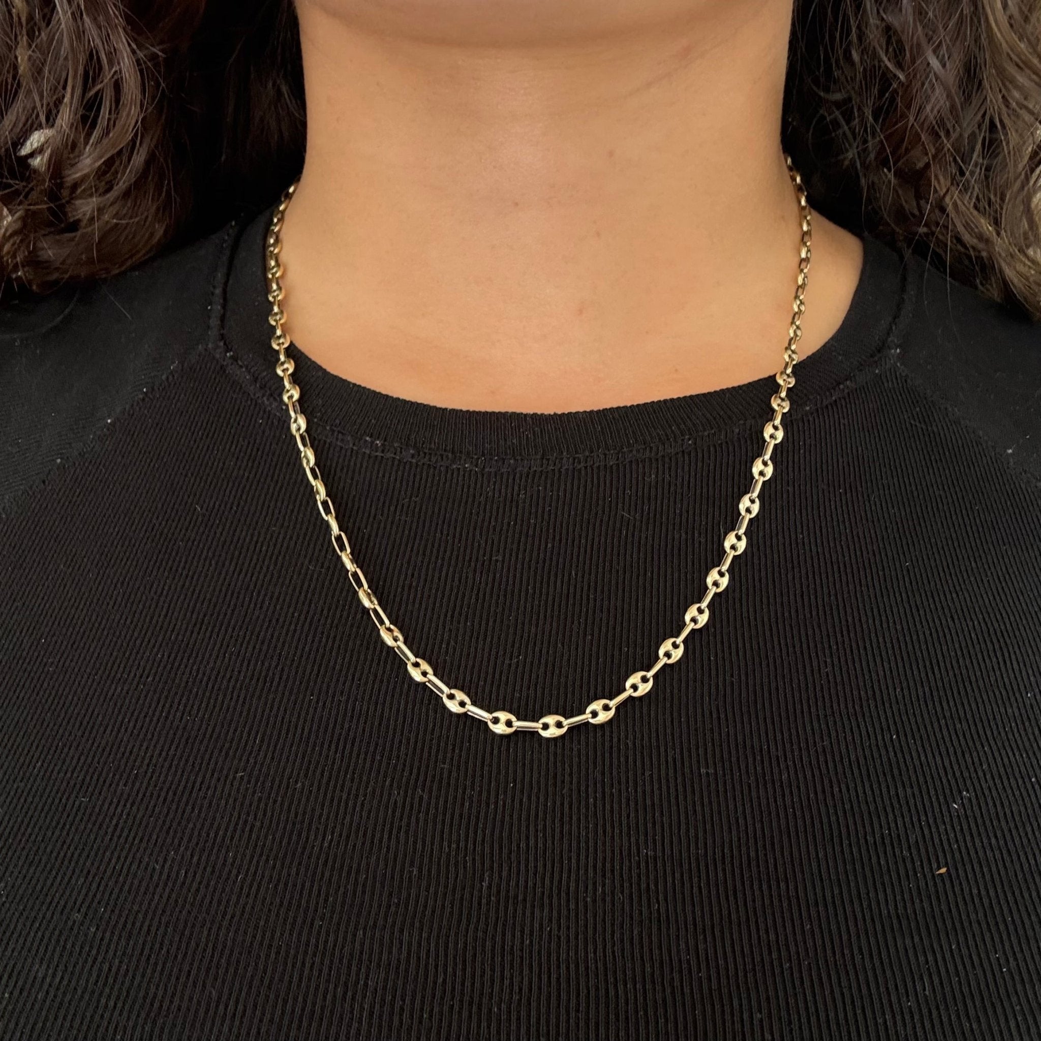 Solid 14k yellow gold Italian mariner chain, classic anchor link design