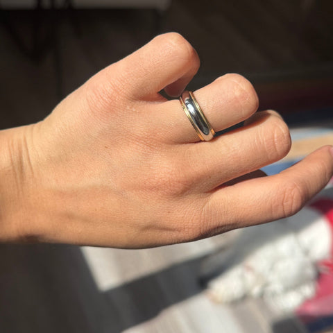Vintage Tiffany & Co. two-tone 18kt gold and platinum milgrain band, 6.05mm – alternate view 2