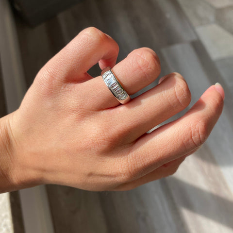 1.38ctw French Baguette Cut Diamond 7-Stone Band