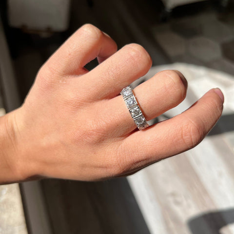 3.00ctw Vintage Round Cut Diamond Block Style Eternity Band