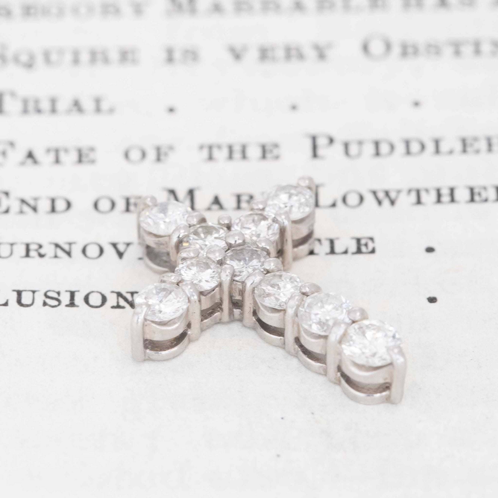 1.00ctw Round Brilliant Cut Diamond Cross Charm