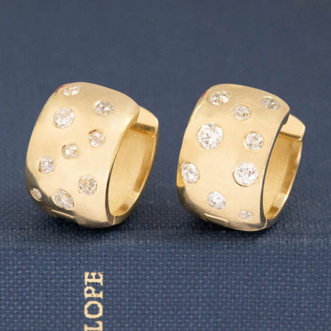 1.04ctw Diamond Scatter Hoop Huggie Earrings