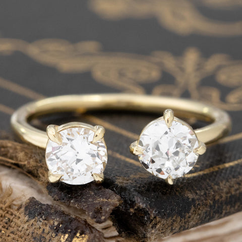 1.04ctw Old European Cut Diamond Toi et Moi