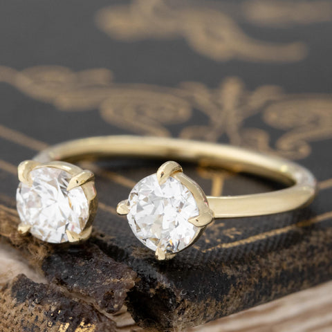 1.04ctw Old European Cut Diamond Toi et Moi