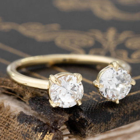 1.04ctw Old European Cut Diamond Toi et Moi