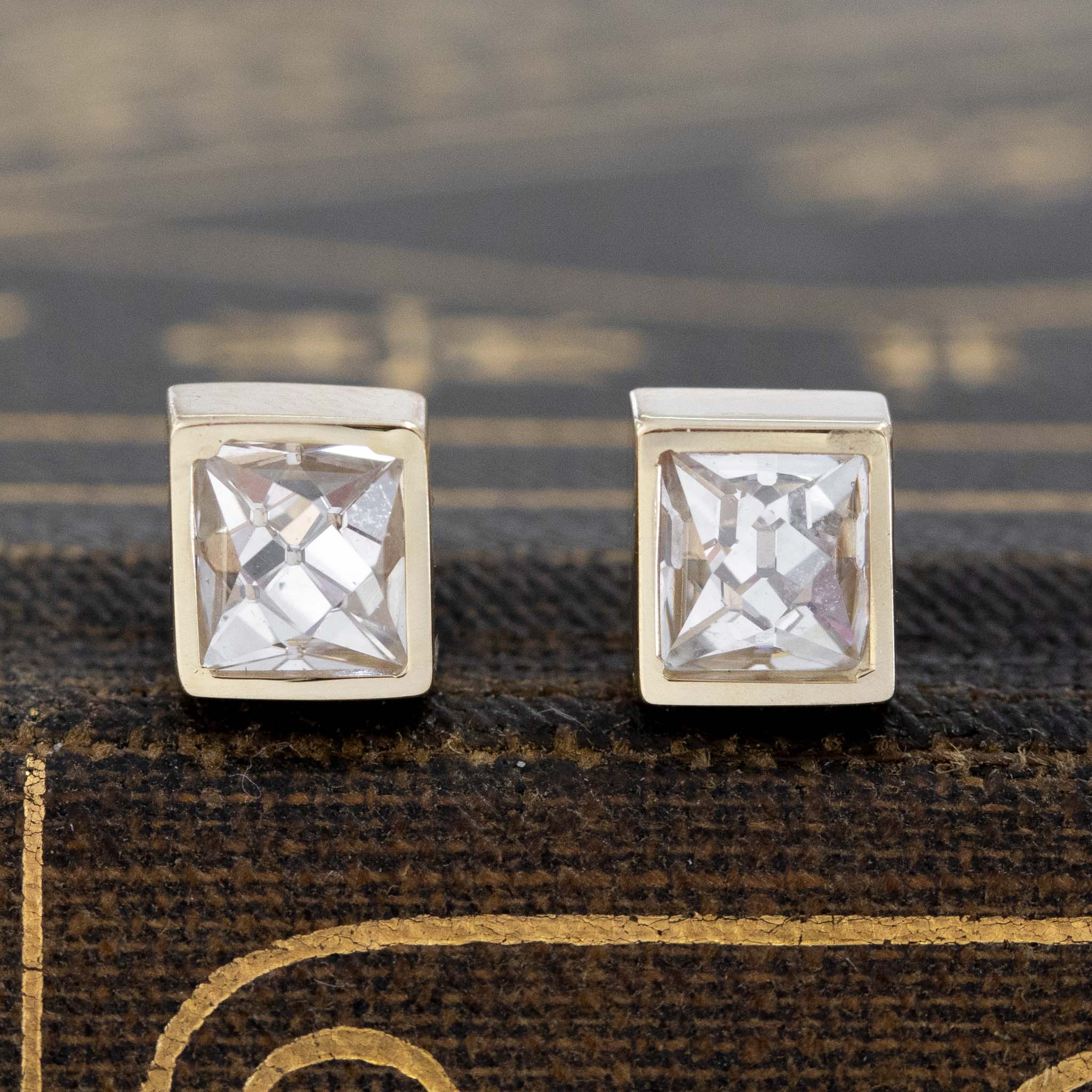 1.14CTW FRENCH CUT DIAMOND BEZEL STUD EARRINGS