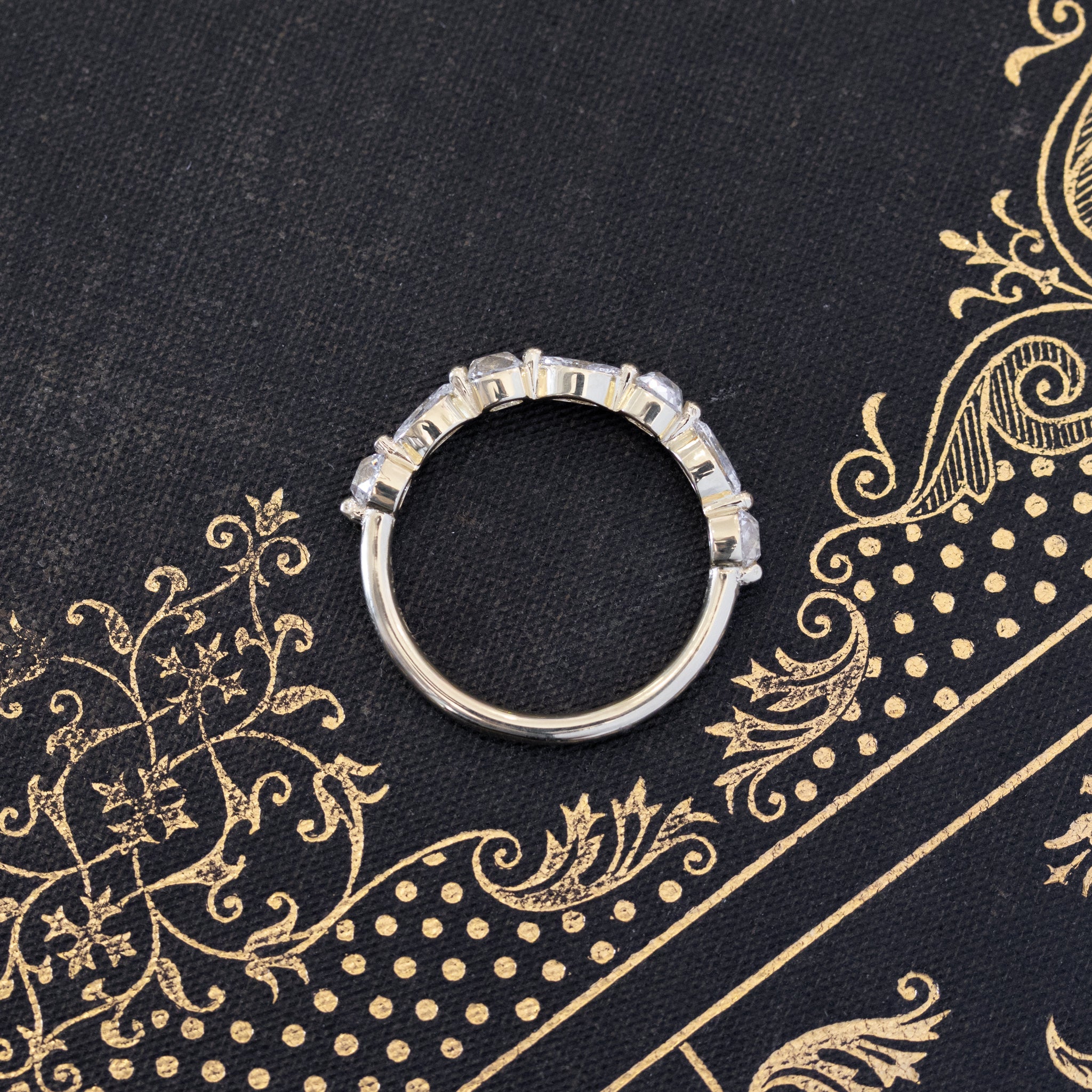 1.14CTW MIXED MARQUISE & OLD MINE CUT DIAMOND BAND