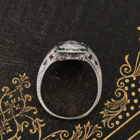 1.15ctw Art Deco Diamond & Emerald Dinner Ring