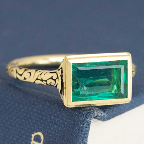 1.18ct Colombian Emerald Engraved Bezel Ring