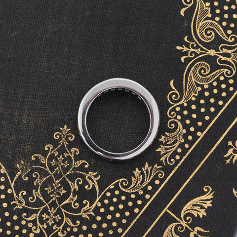 Side profile of Cut Diamond 7-Stone Band, vintage-inspired band with Baguette Cut Diamonds, crafted in platinum