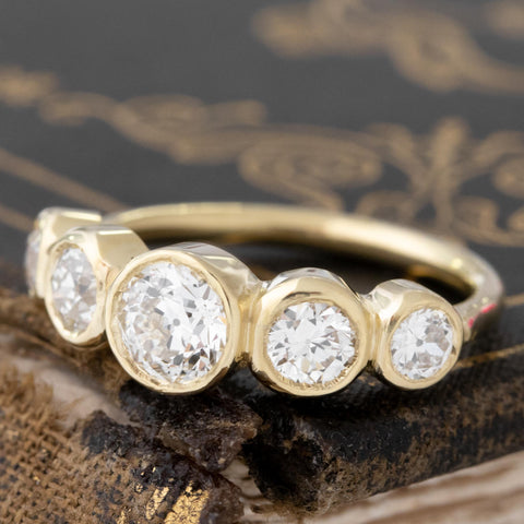 1.31ctw Old European Cut Diamond Graduated Bezel Band