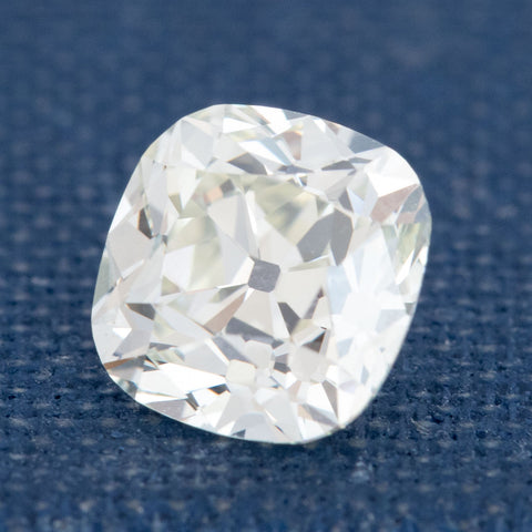 1.37ct Cushion Cut Diamond, GIA L VVS2