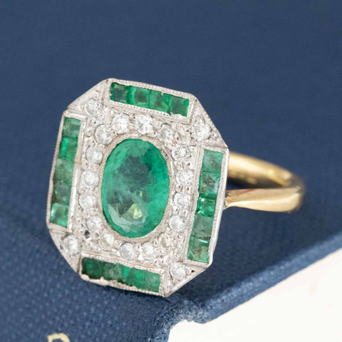 1.40ctw Art Deco Diamond & Emerald Cluster Frame Ring