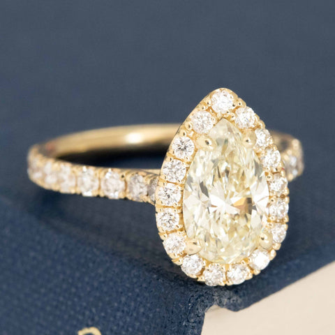 1.43ct Pear Cut Halo Wedding Ring Set