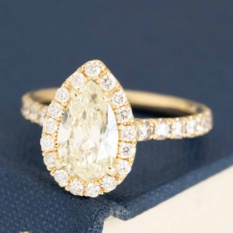 1.43ct Pear Cut Halo Wedding Ring Set