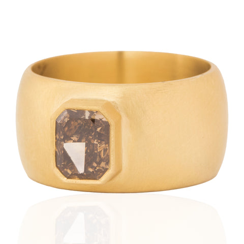 1.51ct Radiant Cut Diamond Cigar Ring
