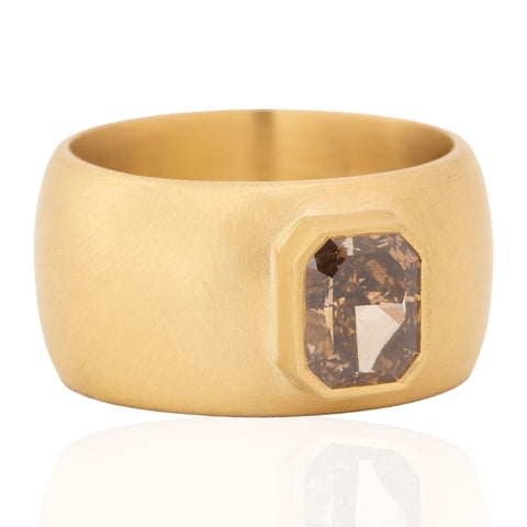 1.51ct Radiant Cut Diamond Cigar Ring