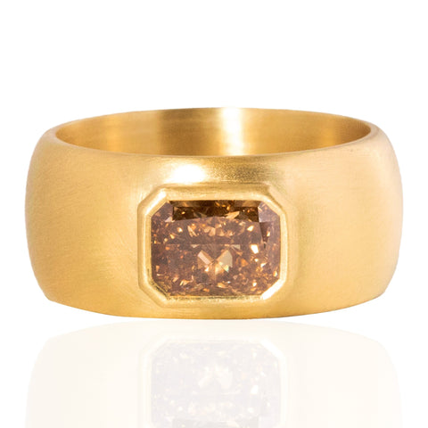 1.53ct Radiant Cut Diamond Cigar Ring