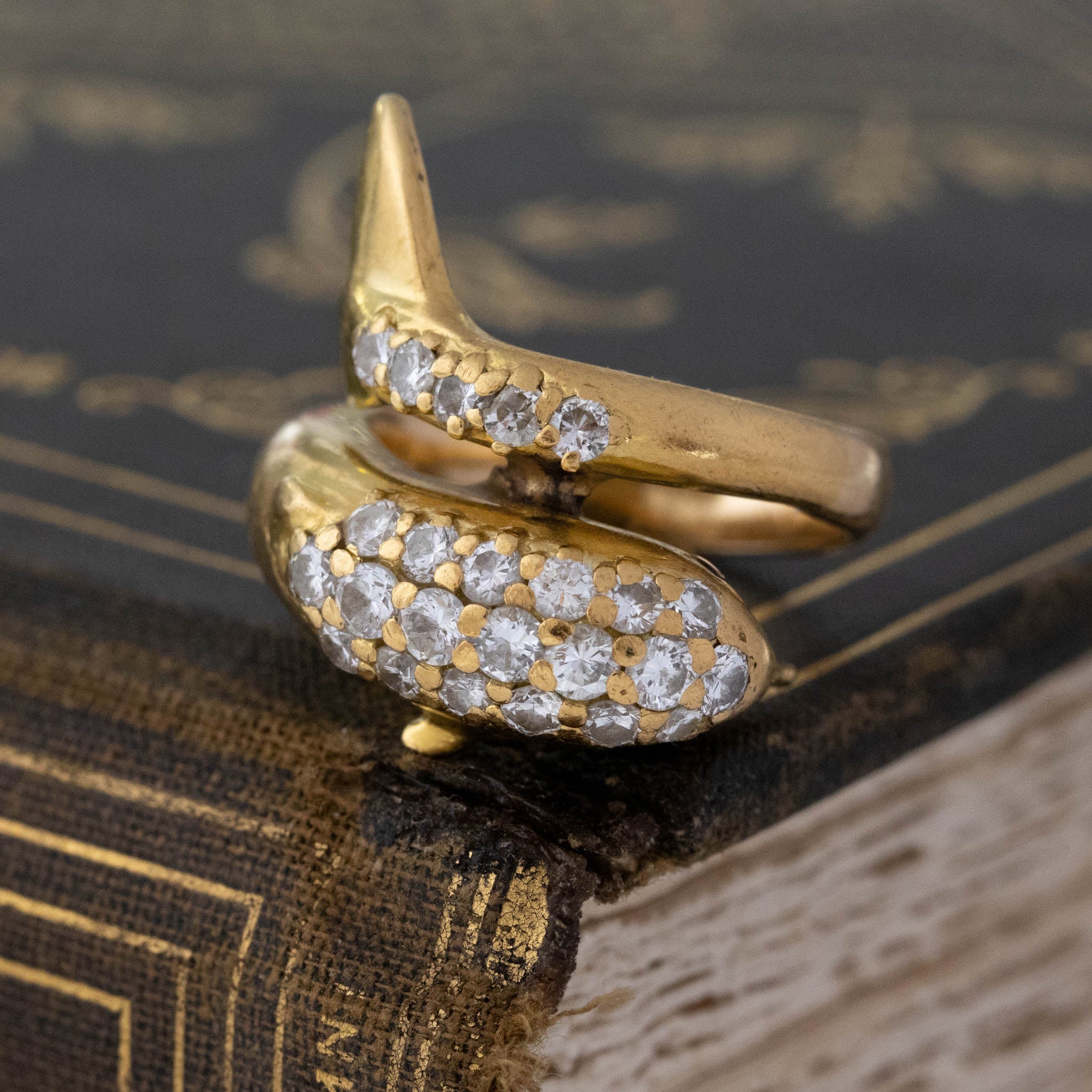 1.53ctw Diamond Dolphin Motif Ring