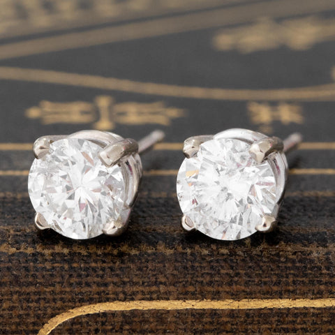 1.62ctw Round Brilliant Cut Diamond Stud Earrings