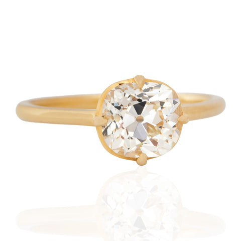 1.85ct old mine cut diamond solitaire ring in 18kt yellow gold, GIA – alternate view 3