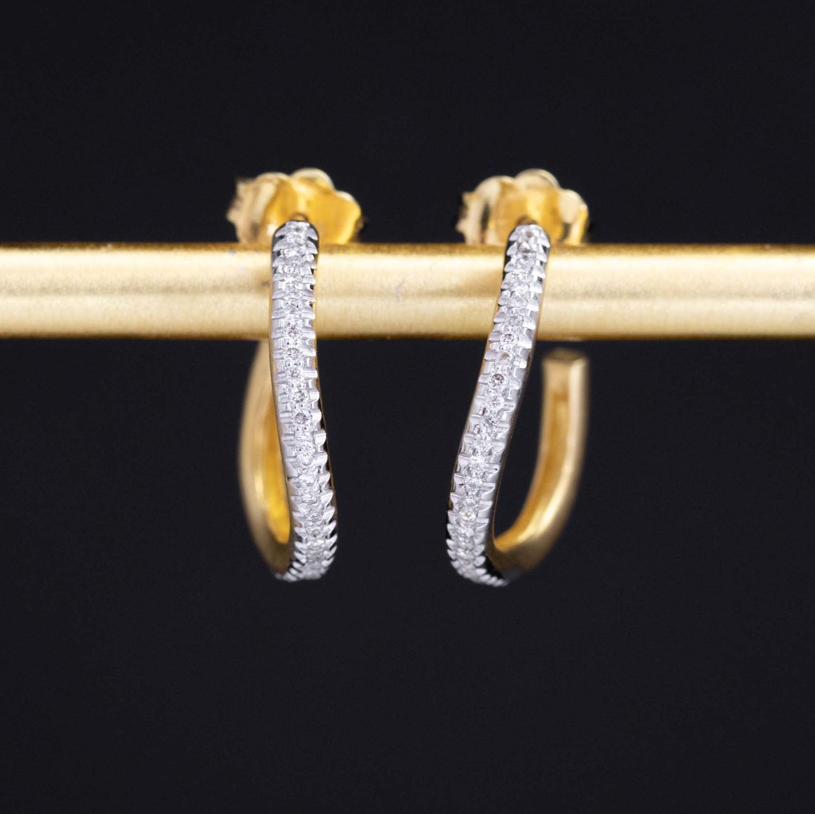 .18ctw Diamond Swirl Hoop Earrings