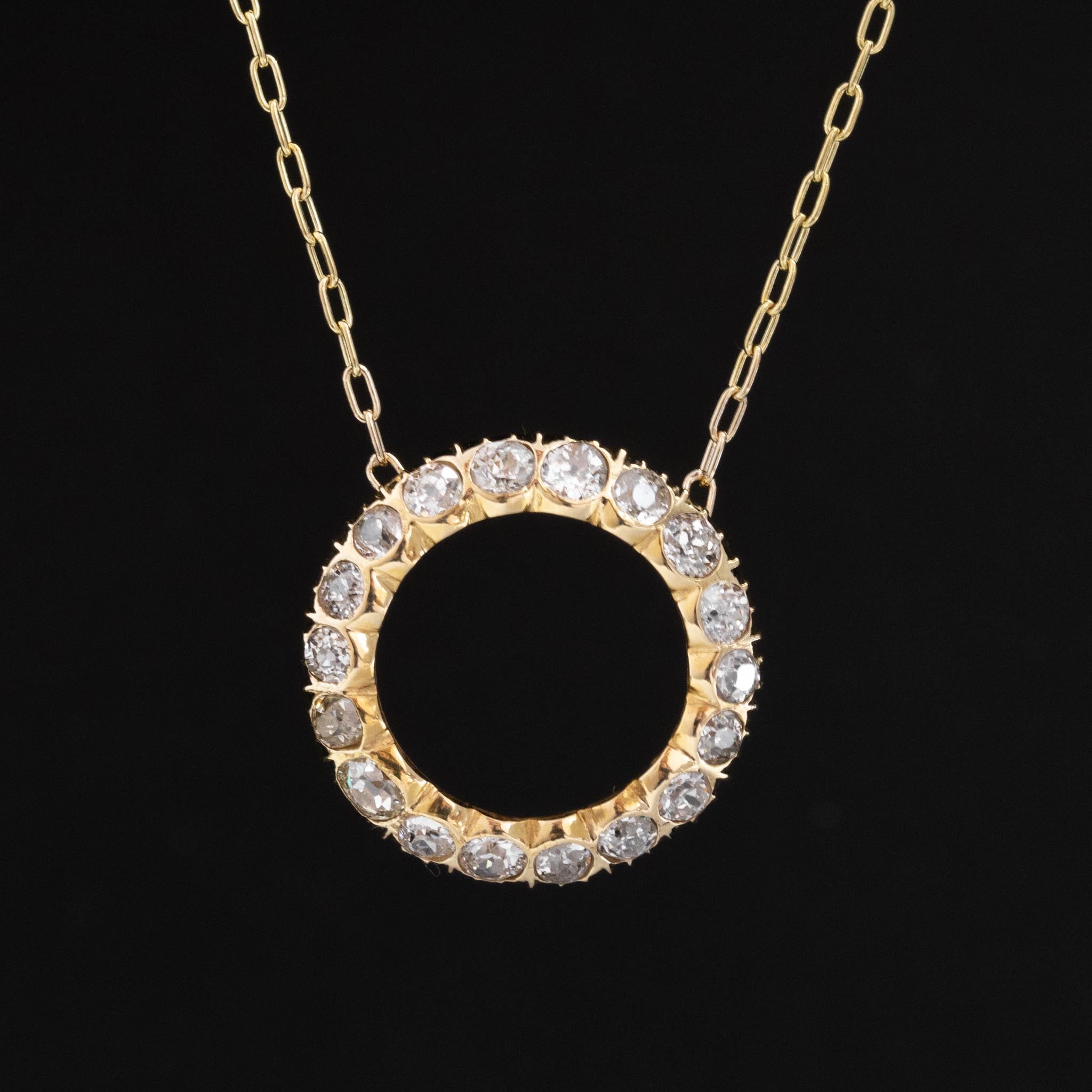 1.90ctw Old Mine Cut Diamond Circle Pendant