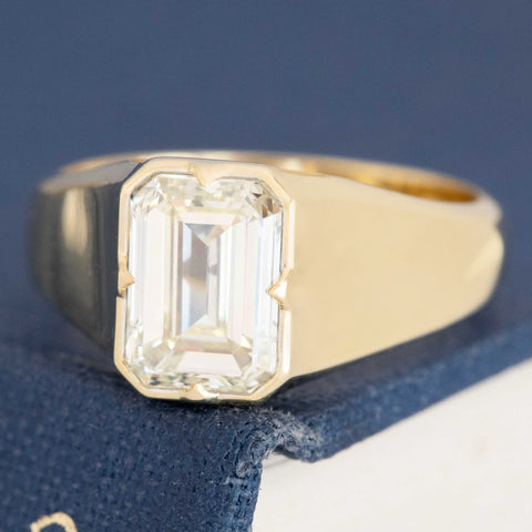 2.00ct Emerald Cut Diamond Solitaire