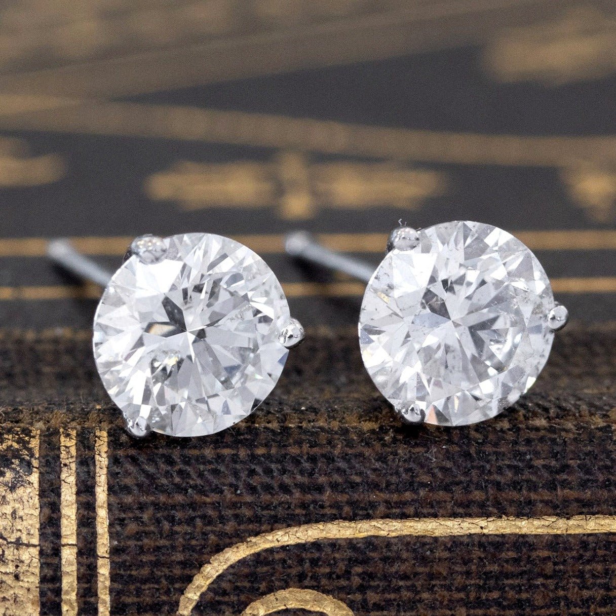 2.03ctw Round Brilliant Cut Diamond Stud Earrings