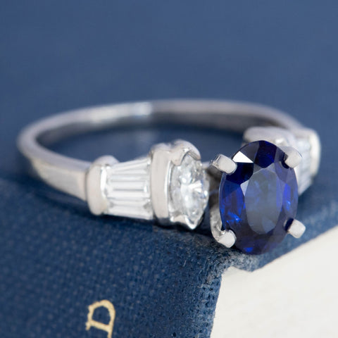 2.08ctw Oval Cut Sapphire & Diamond Ring, GIA No-Heat