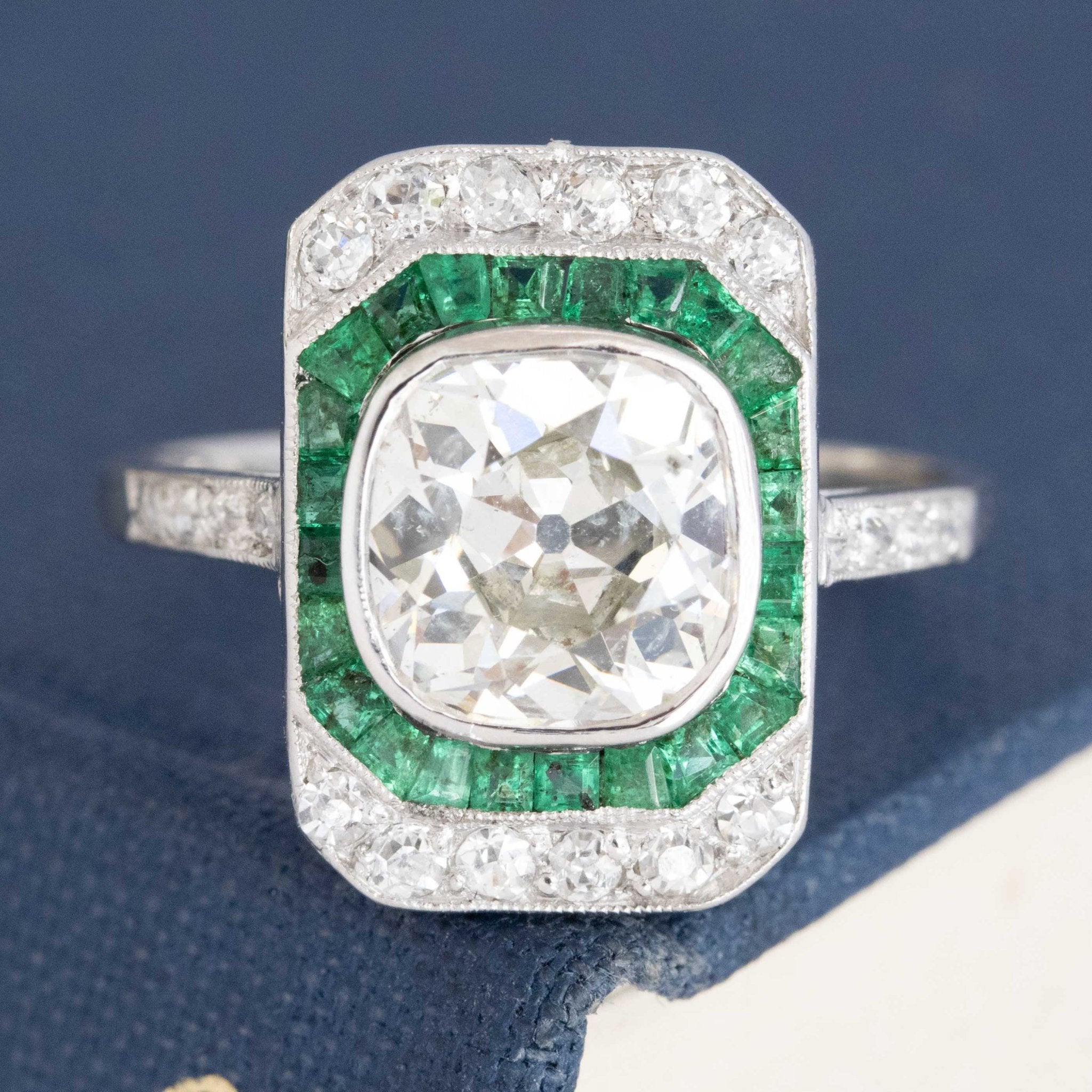 2.11ct Art Deco Old Mine Cut Diamond & Emerald Dinner Ring