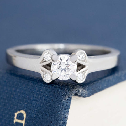 .21ct round brilliant diamond Ballerine ring by Cartier with diamond shoulders, platinum, signed and numbered