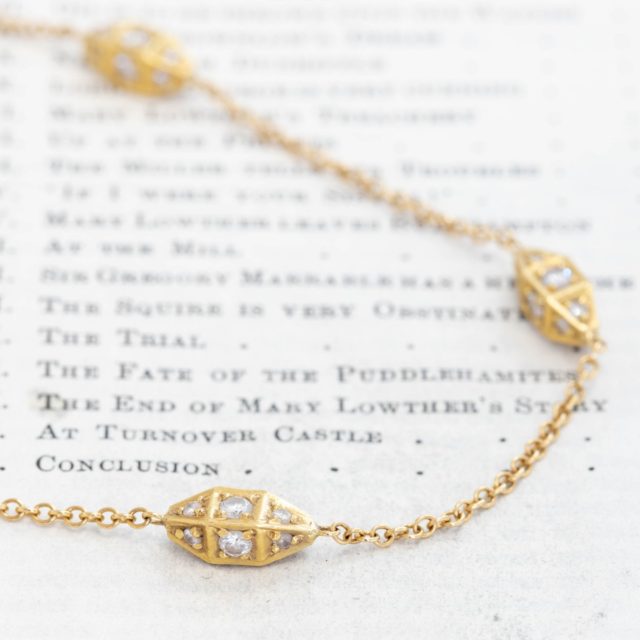 2.20ctw Vintage Diamond Station Necklace, Italian